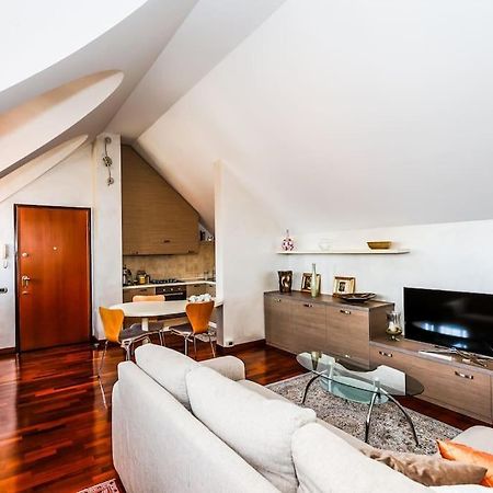 Prestigioso Appartamento Di 70Mq Vicino Milano Legnano Bagian luar foto