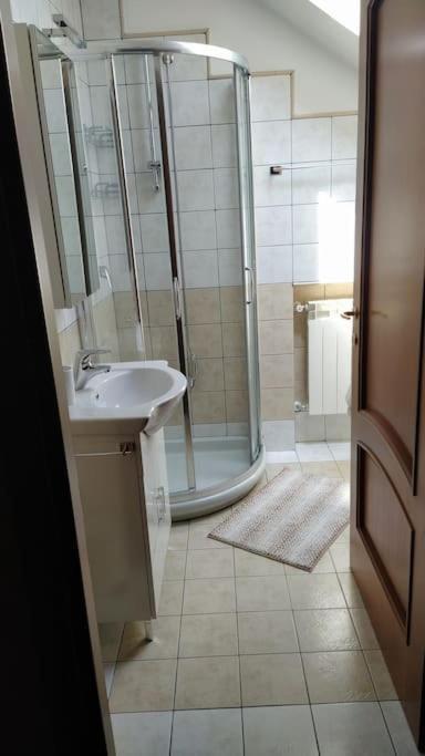 Prestigioso Appartamento Di 70Mq Vicino Milano Legnano Bagian luar foto