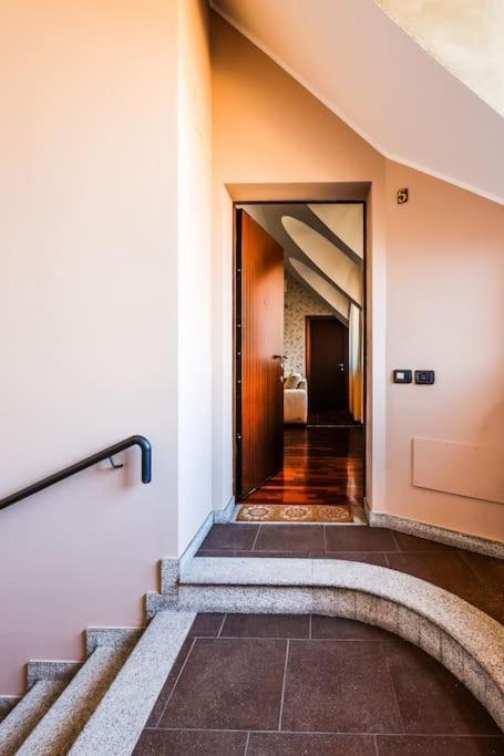Prestigioso Appartamento Di 70Mq Vicino Milano Legnano Bagian luar foto